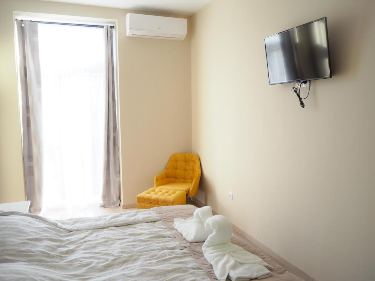 Holiday Apartmanhaz Harkany Exterior photo
